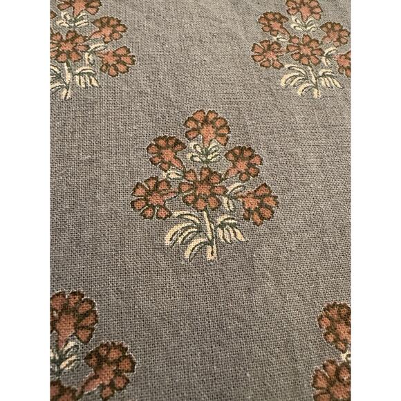 Magnolia Olive Green Floral Block Print Table Runner 16" x 72" NWT - Picture 9 of 12